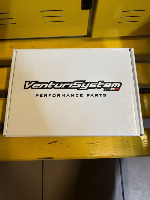 Honda CBR1000RR 08-15 Velocity Stacks VenturiSystem - новые, комплект