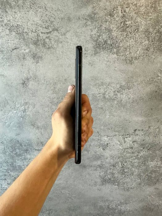 ZTE Nubia Play 5G лучший игровой телефон за свои деньги