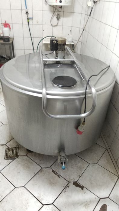 Zbiornik na mleko 600l Krosno , likwidacja gospodarstwa