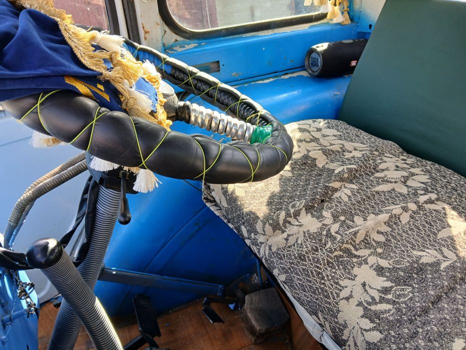 ЮМЗ 6Л в хорошому стані