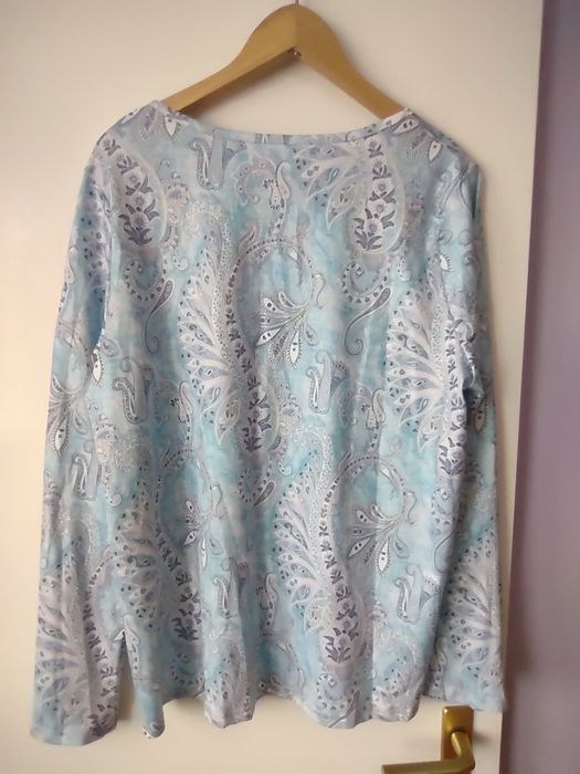 Bluzka damska ..