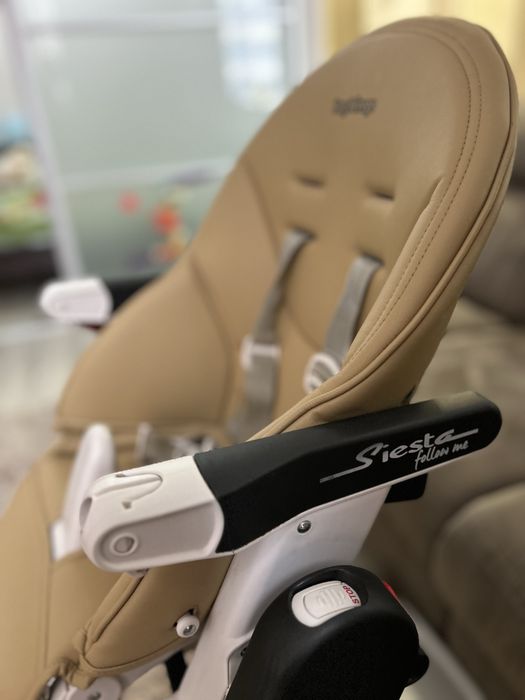 Стільчик для годування