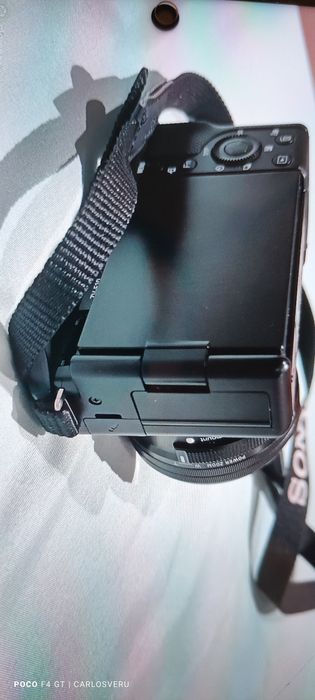 Фотоапарат Sony ZV-E10