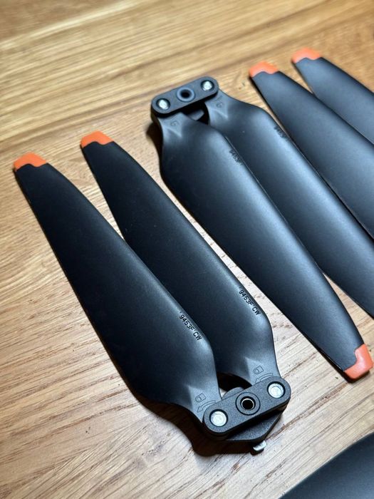 DJI Mavic 3. Пропелеры/лопасті з РЕЗИН. кінчиками.Ціна за комплект 4шт