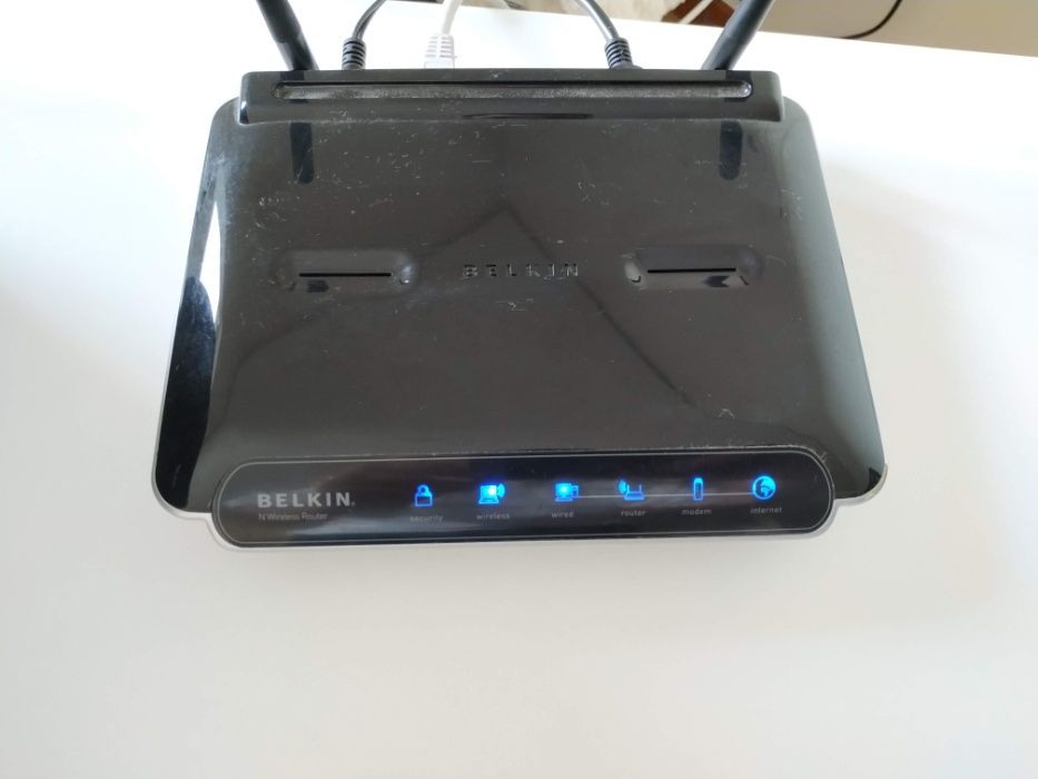 Belkin Wireless Router64286192711811121