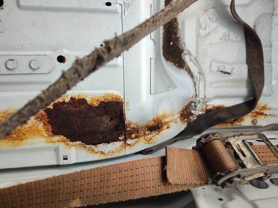 Renault Maxity kabina 12r