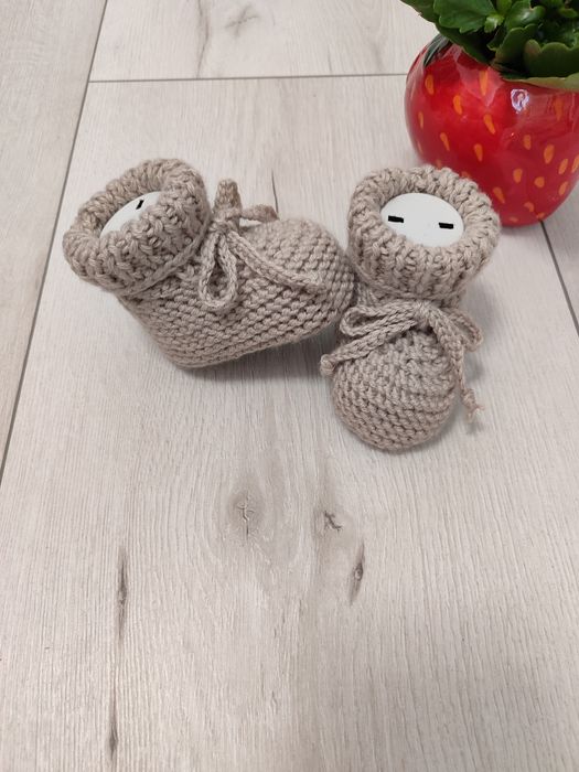 Buciki niemowlęce wełniane