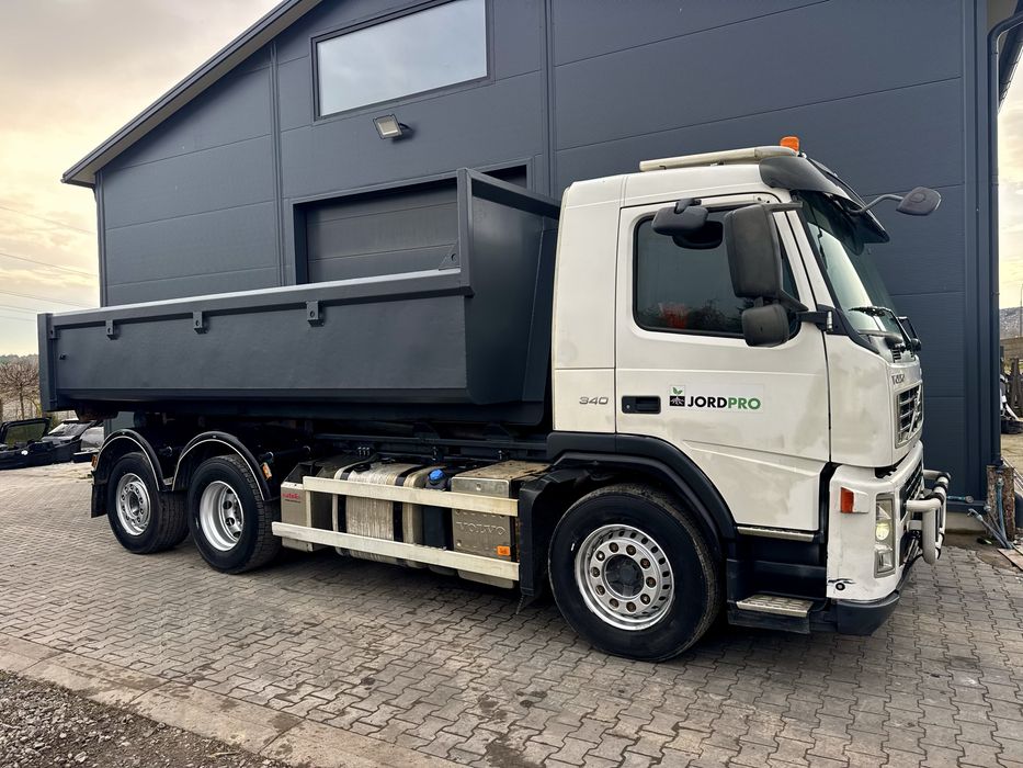 Volvo FM 340 hakowiec wywrotka skrętna oś automat