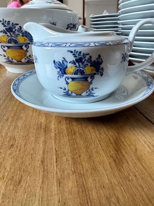 Serviço em porcelana de Viana da Vista Alegre