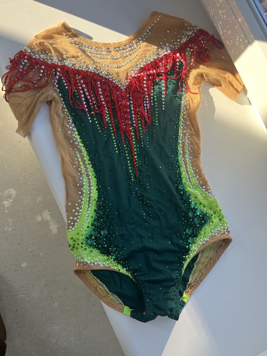 Купальник для художньої гімнастики 146р.