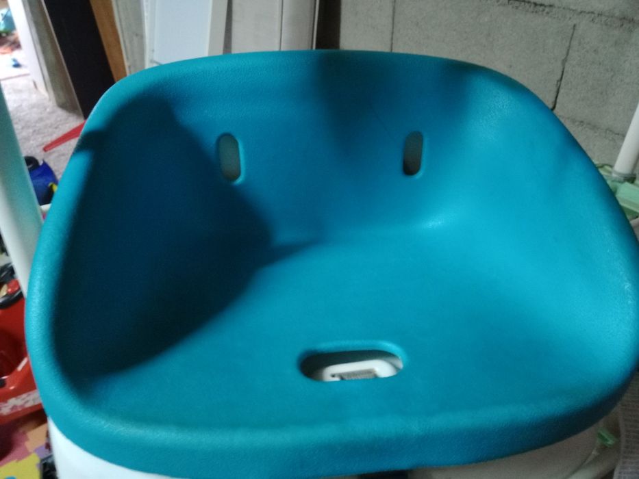 Assento/banco elevatório refeição