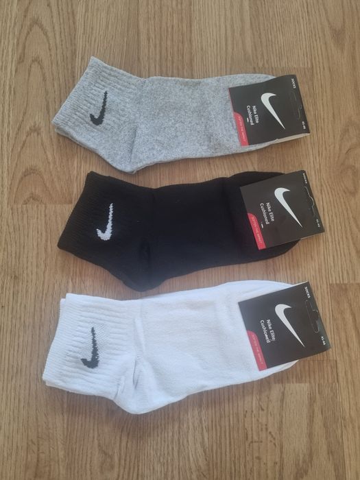 Skarpety skarpetki 3 pary 41 - 46 mix białe szare czarne