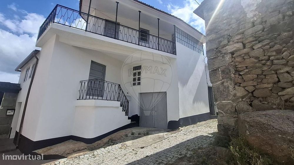 Moradia T2 para venda