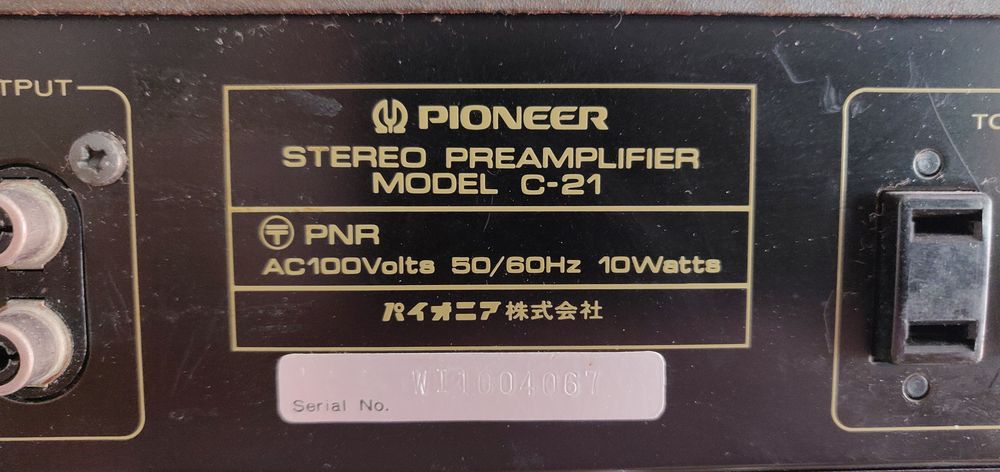 Pioneer C-21 Pré Amplificador