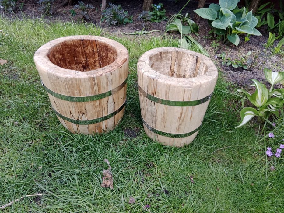 Drewniane doniczki
