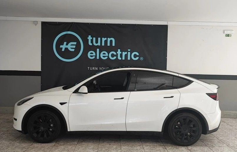 Tesla Model Y Long Range Tração Integral Premium