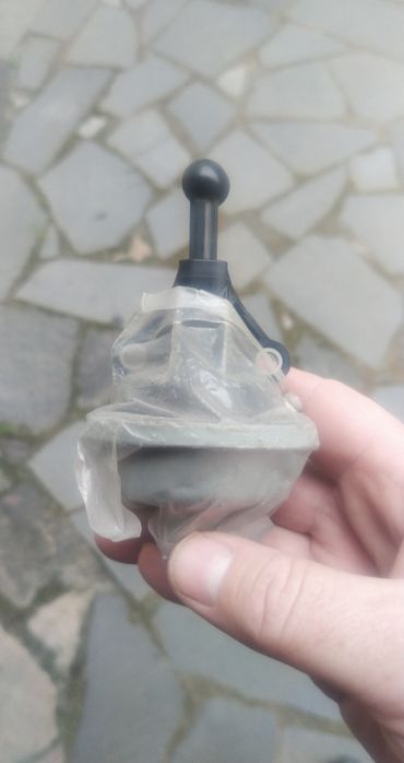 MAZDA L3Y220170 затвонний клапан