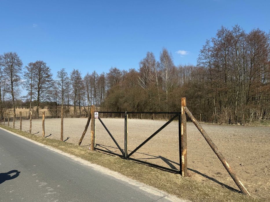 Działka budowlana z projektem domu i pozwoleniem na budowę