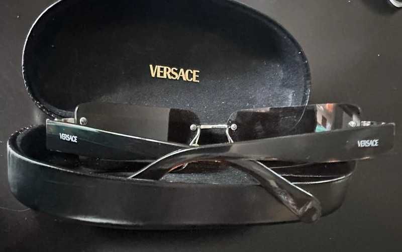 Brązowe okulary przeciwsłoneczne Versace