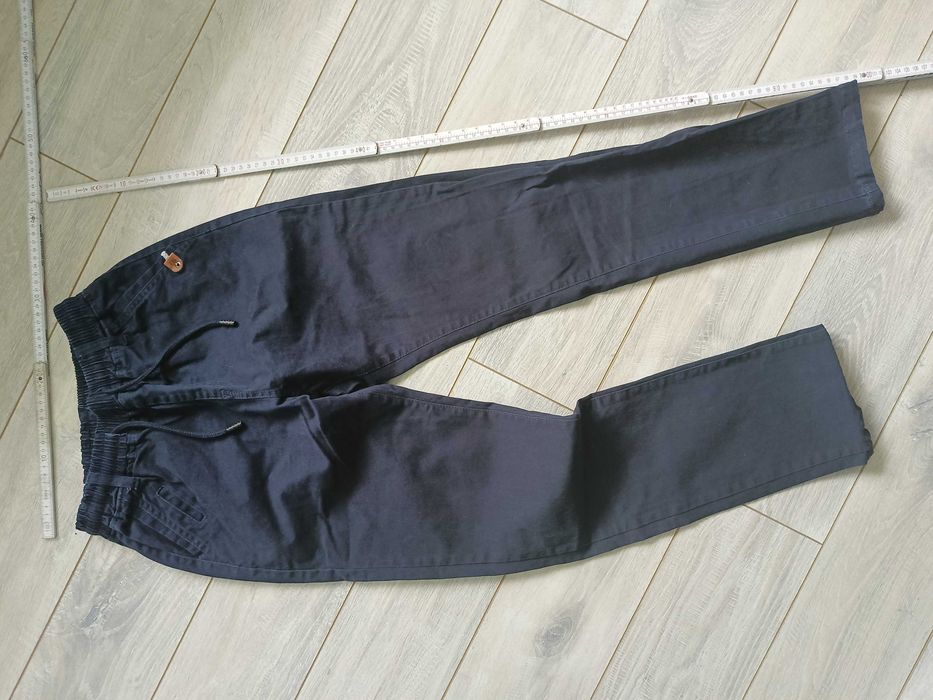 Spodnie firmy F26