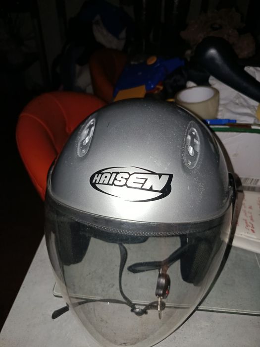 Capacete Haisen em bom estado