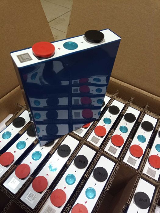 В наявності Eve LF50K 50Ah, Lifepo4, Grade A, 160Wh є наложка ФОП Київ