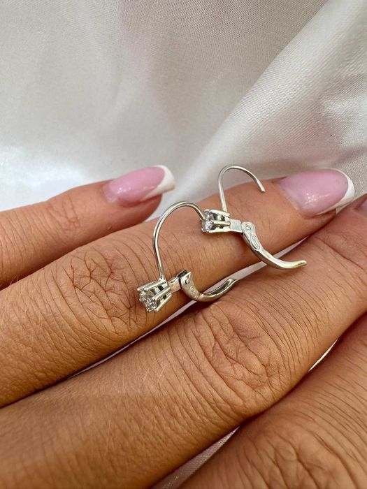Kolczyki z diamentami naturalnymi 0.24 CT