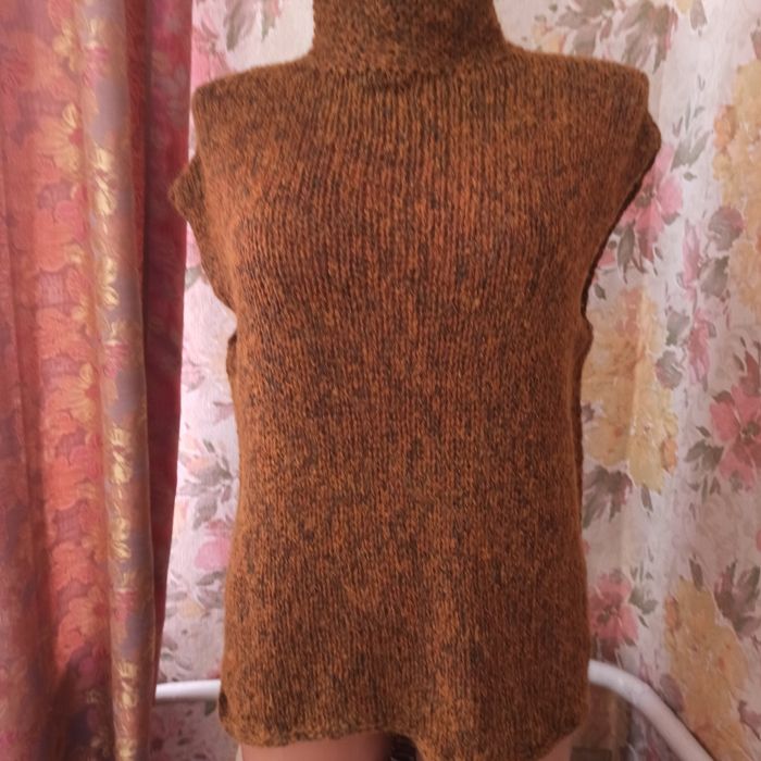 Жилет ручної роботи