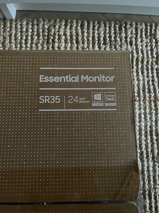 Monitor Samsung SR35 24” FHD, 75Hz