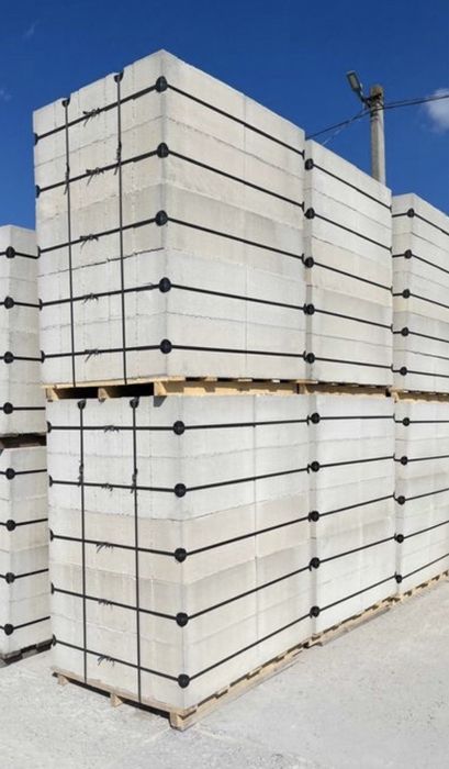 Газоблоки та піноблоки Бучач. Доставка маніпулятором