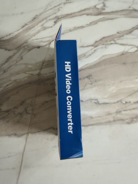 Czarny konwerter sygnału VGA video audio stereo do HDMI