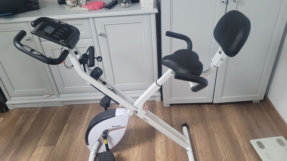 Rower stacjonarny magnetyczny