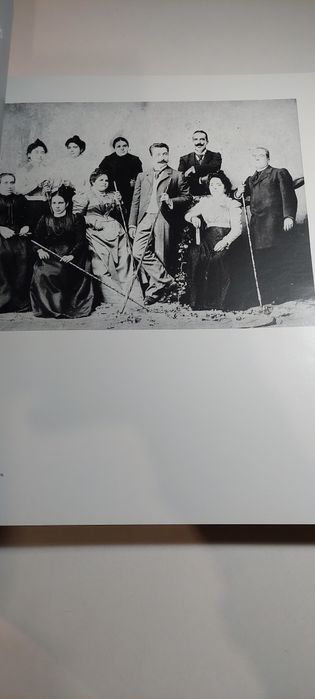 100 Imagens, 100 Legendas - O Século XX Português