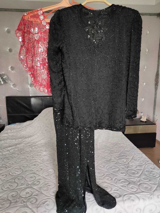 Вечірня сукня, піджак і накидка- найкращій подарунок на День закоханих