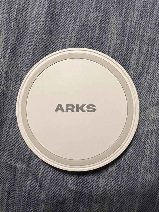 Ładowarka indukcyjna Arks