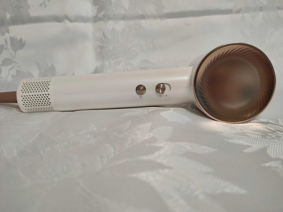 Suszarka do włosów Dreame Glory AHD6A-WH 1600 W