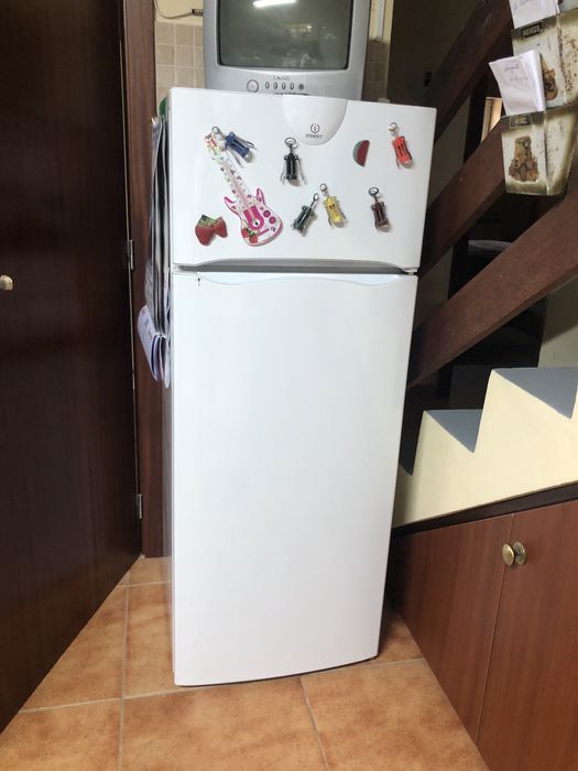 Frigorifico pequeno