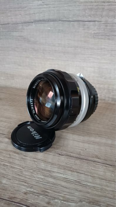 Nikon Nikkor-H 85mm f1,8 Nippon Kogaku 1964 рік, портретний обʼєктив