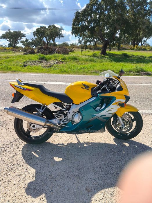 Mota Honda cbr600f4
