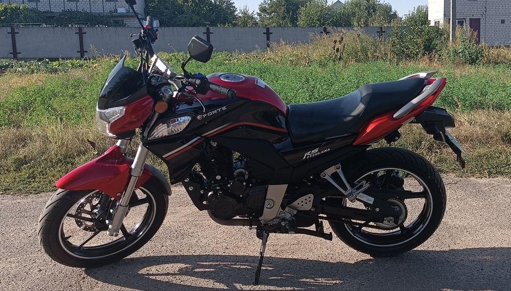 Продам мотоцикл Forte ft 250 cka