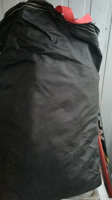 Pokrowiec na samochód