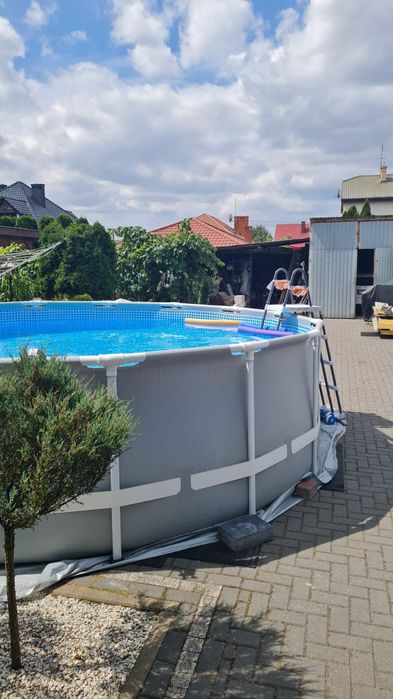 Sprzedam basen ogrodowy 4,5×122