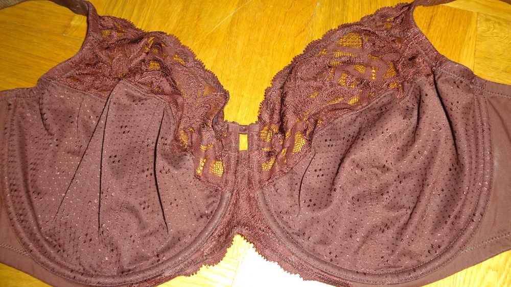 Biustonosz M&S 85G jak nowy