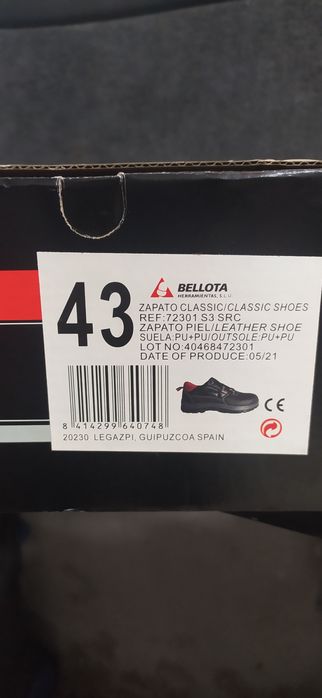 Botas, sapatos de segurança belota n43 novos
