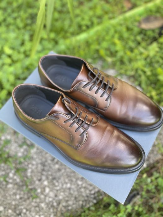 Sapatos Zara castanhos