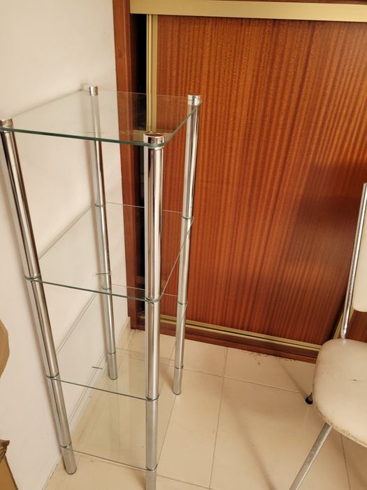 Estante kela 40x30x106 cm