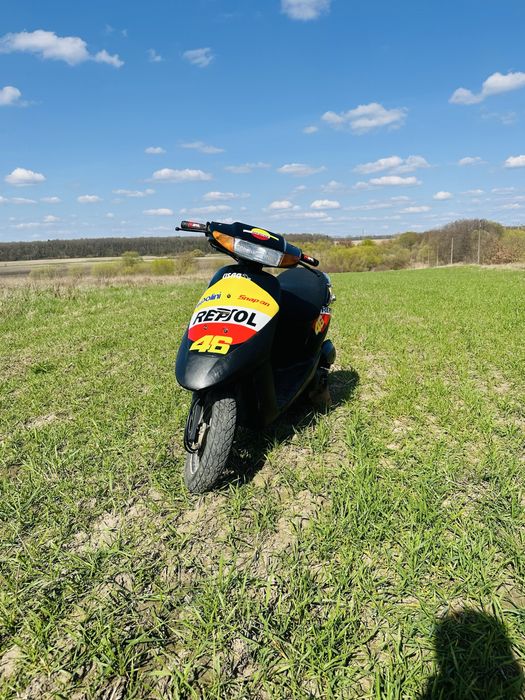 Скутер Suzuki lets 2