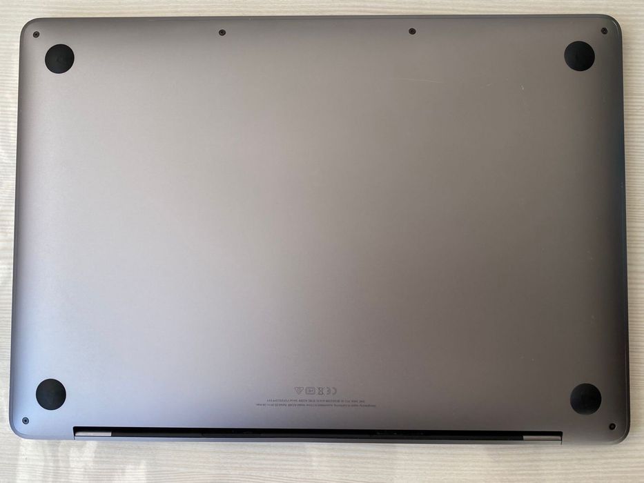 MacBook Pro 13 2020