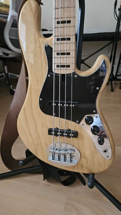 Lakland Skyline Darryl Jones 4 MN NT
