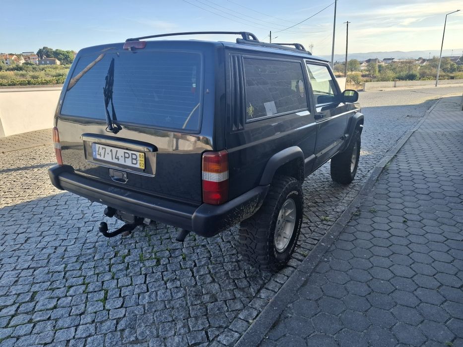 Vendo Jeep cherokee XJ 2.5